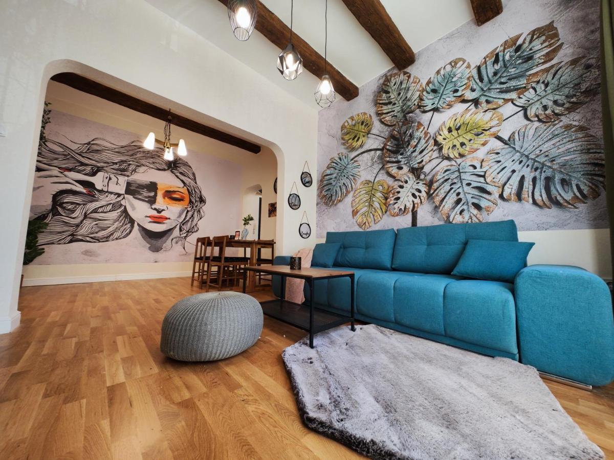 Apart Sofia Lion Bridge 2Bdr Self Check In Apartment Exterior foto
